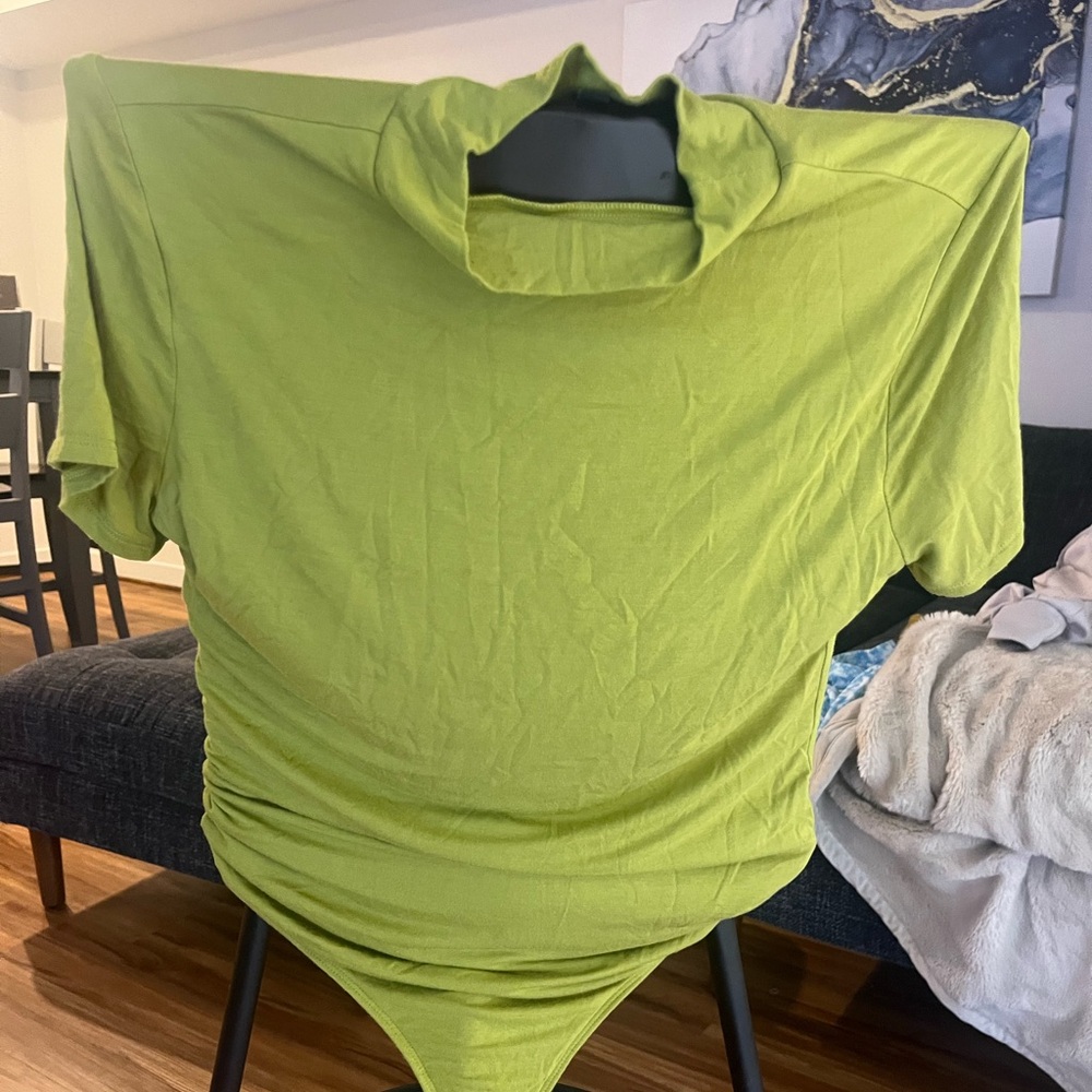 GREEN Express bodysuit, very soft perfect for work top or layered